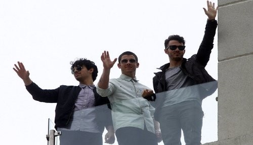 Jonas Brothers gira por Sudamérica y su paso por Viña del Mar [FOTOS]