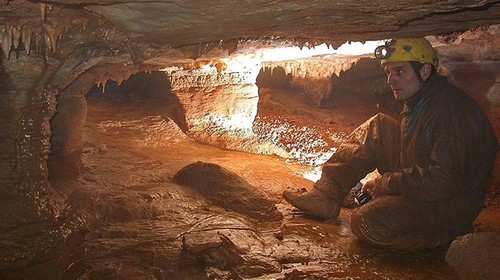 Científicos rusos descubren un mapa tallado en piedra de hace unos 5.000 años