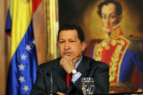 Diputado de Venezuela sugiere sepultar a Hugo Chávez junto a Simón Bolívar