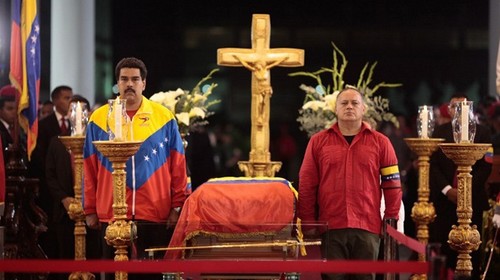 ¿EE.UU. habría inducido el cáncer a Hugo Chávez?