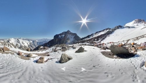 Google Maps muestra el Aconcagua y el Kilimanjaro