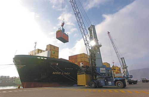 Exportadores bolivianos ven  inviable cambiar  los puertos chilenos por los puertos peruanos