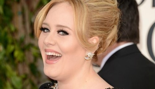 Adele estaría planeando su boda en Inglaterra para finales de año
