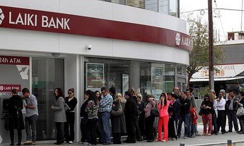 Chipre y la Troika acuerdan descuento del 20% para depósitos de más de 100 mil euros