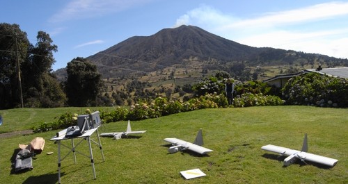 NASA envía Drones a un volcán en Costa Rica para realizar estudios científicos