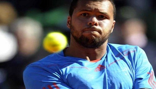 El francés Tsonga demolió a Mónaco por la Copa Davis