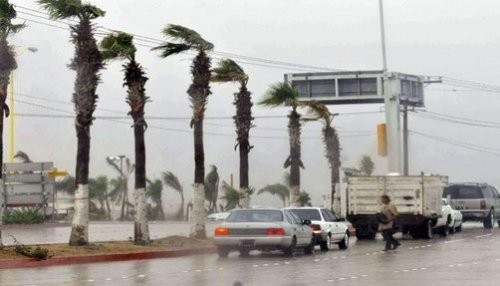 Se recomienda medidas de protección ante alerta de vientos fuertes en la Costa Central