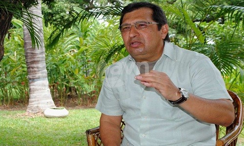 Elecciones venezolanas: hermano de Hugo Chávez acusa a la oposición de usar papeletas falsas