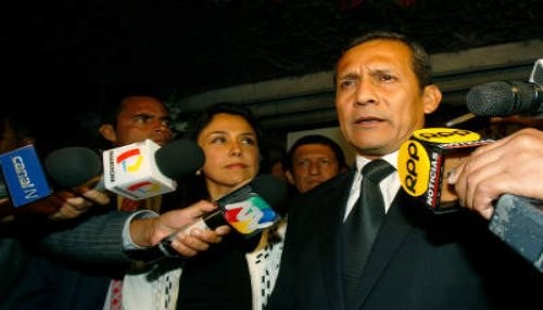 Jefe de Estado asistió al velorio de Armando Villanueva del Campo