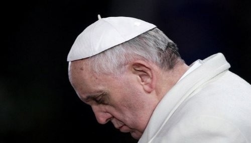 El Papa Francisco pide oraciones para las víctimas de explosión en Texas