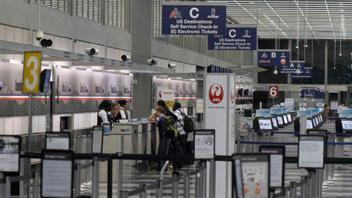 EE.UU: Evacuan una terminal del aeropuerto de Nueva York por un objeto sospechoso