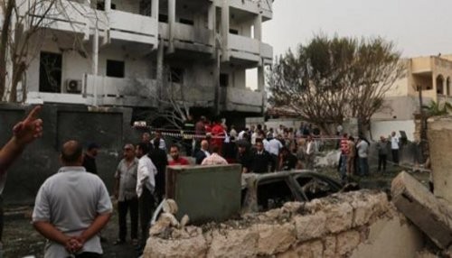 Embajada de Francia en Libia fue golpeada por coche bomba
