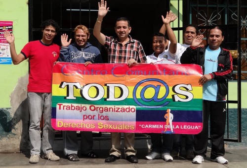 Municipalidad Carmen de la Legua Reynoso Alcalde Daniel Lecca Apoya I Local Comunitario Dirigido Por Homosexuales