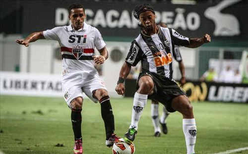 Altlético Mineiro derrota por 2-1 a Sao Paulo y da gran paso para avanzar a cuartos de final de la Copa Libertadores