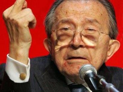 Giulio Andreotti murió a los 94 años de edad en Roma