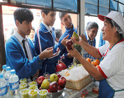 Educación  y salud comprometidos por una alimentación saludable de los niños y adolescentes del país