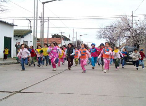 [Huancavelica] Se entregarán grandes premios a ganadores de 'II Mini Maratón Regional Huancavelica 2013'