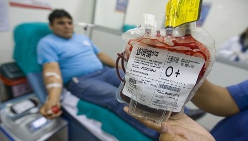 Diariamente más de mil peruanos necesitan un donante de sangre