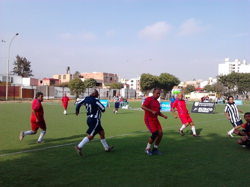 Gran Final de 'Fútbol Master Surco 2013': Equipos tienen a futbolistas de más de 60 años que participaron activamente durante todo el campeonato