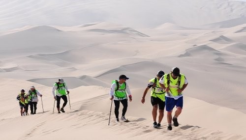 Primera ultra-maratón 100k en el Perú se realiza en la Reserva Nacional de Paracas