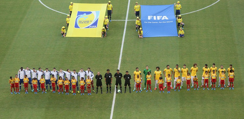 Brasil derrota a Italia por 4-2 y no jugará contra España en semifinal de la Copa Confederaciones