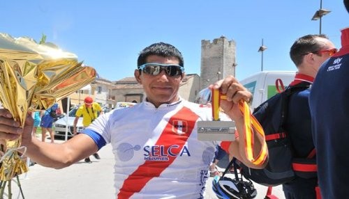 Israel Hilario obtuvo medalla de plata en Copa del Mundo UCI