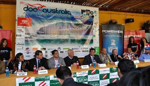 Jóvenes surfistas de todo el mundo participarán en el Doo Australia Pro Junior en Piura
