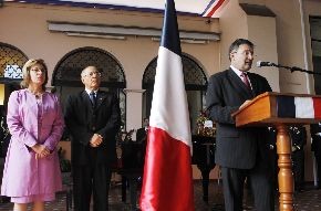 Embajada de Francia hará entrega del Premio de Derechos Humanos 'Javier Pérez de Cuellar' este domingo 14 de julio en la Plaza Francia