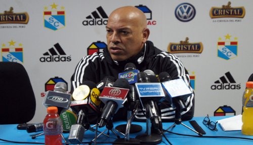 Roberto Mosquera destaca la motivación del Sporting Cristal para el duelo contra Real Garcilaso