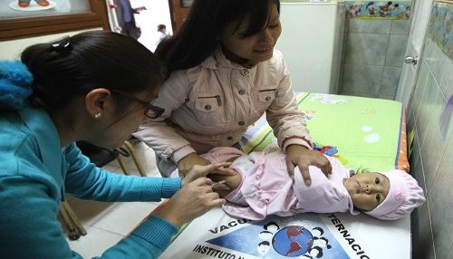 Menores de 5 años, mayores de 60 y personas con enfermedades crónicas deben vacunarse contra la influenza