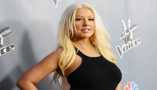 Christina Aguilera muestra figura de infarto [FOTOS]