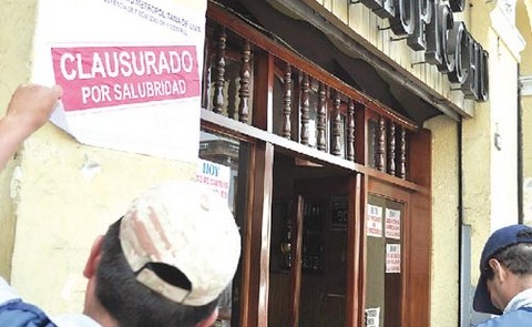 Municipalidad de Lima clausura restaurant que discriminó a invidentes