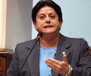 Lourdes Alcorta: 'PPK nos afirmó que trámite de renuncia de nacionalidad seguía'
