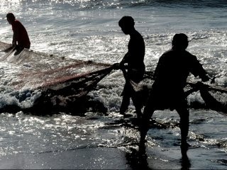 Aún no se puede recuperar cuerpo de pescador en Nuevo Chimbote