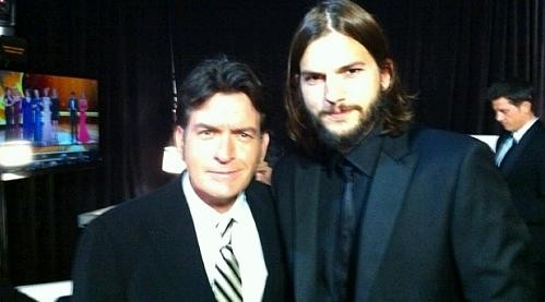 Charlie Sheen y Ashton Kutcher se encontraron durante los Emmy