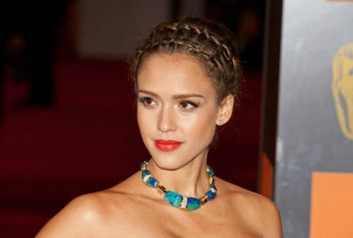 Jessica Alba demandará a la compañía Belly Bandit