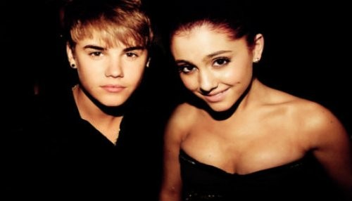 Justin Bieber a los besos con Ariana Grande [FOTOS]