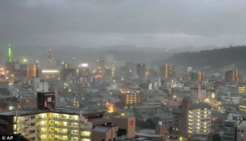 Japón: Volcán Sakurajima hace erupción y deja la ciudad bajo un manto de ceniza [FOTOS]