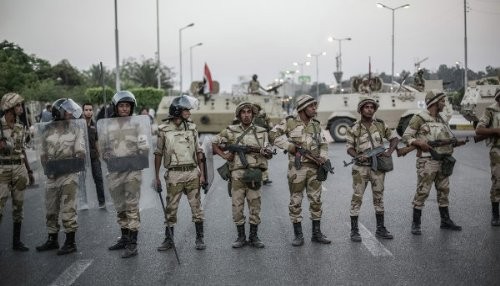 EE.UU. mantiene temporalmente suspendida parte de la ayuda militar a Egipto