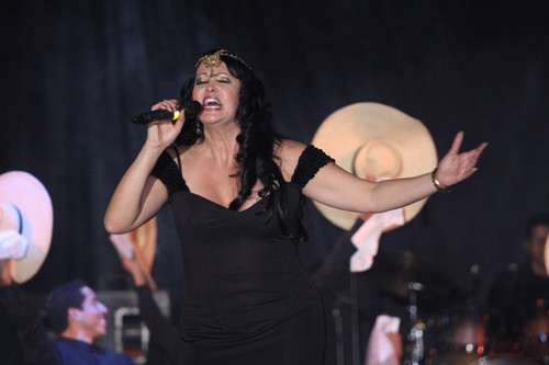 Arequipa cierra fiestas jubilares con grandioso show de Fabiola de la Cuba