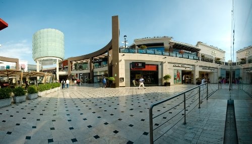 Jockey Plaza es el Centro Comercial preferido por las mujeres