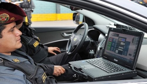 Cien patrulleros inteligentes ya están vigilando las calles de Lima