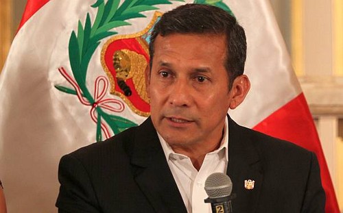 Tan solo 27 de cada 100 peruanos aprueba la gestión de Ollanta Humala