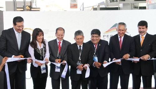 Ministra Magali Silva: Inversiones mineras promueven desarrollo de regiones del Perú