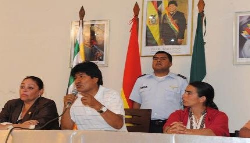 Morales pidió reunión de emergencia a la Celac por nueva agresión contra el presidente de Venezuela