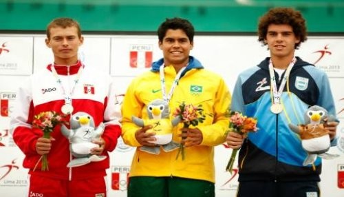 Tenista Pedro Iamachkine logró medalla de plata en Sudamericano de la Juventud