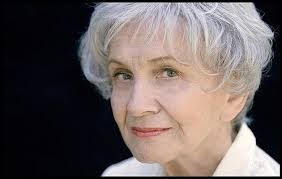 La escritora canadiense Alice Munro obtuvo el Premio Nobel de Literatura 2013