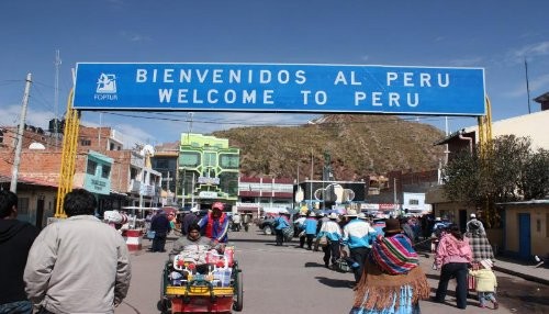 La frontera entre Perú y Bolivia se mantiene abierta tras ataque producido en la localidad de Apolo?