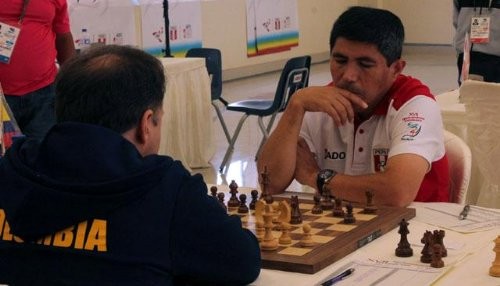 Juegos Bolivarianos 2013: Gran maestro Julio Granda inició su participación en el torneo de ajedrez