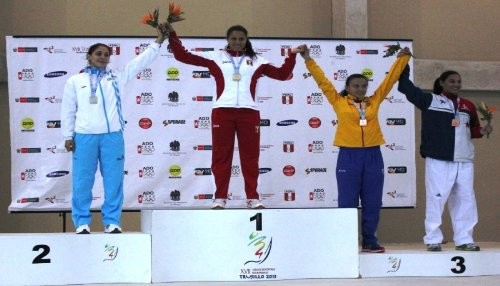 Juegos Bolivarianos 2013: Elizabeth Alvarado ganó medalla de oro en Taekwondo